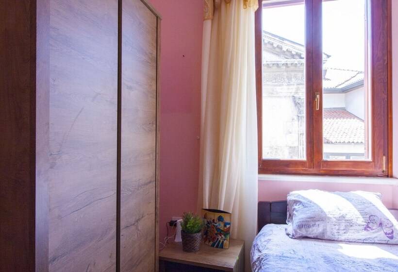 Diana City Hall View