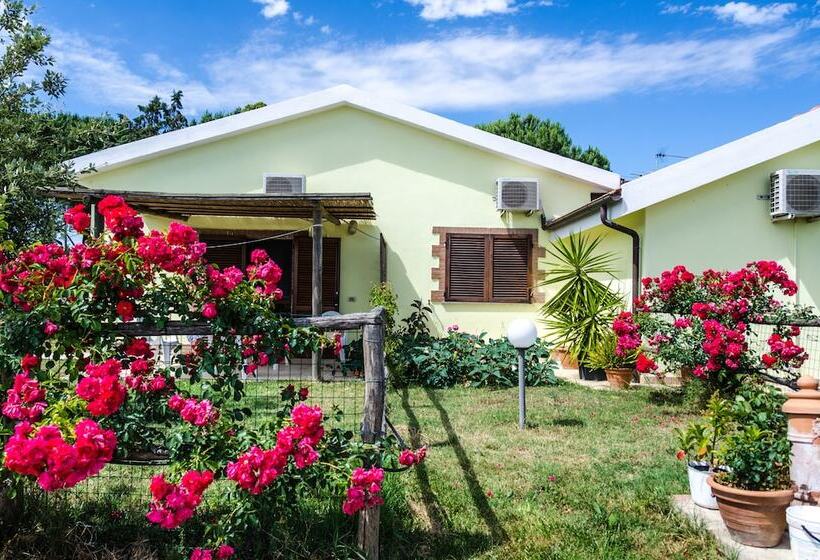 هتل روستایی Agriturismo Il Roseto