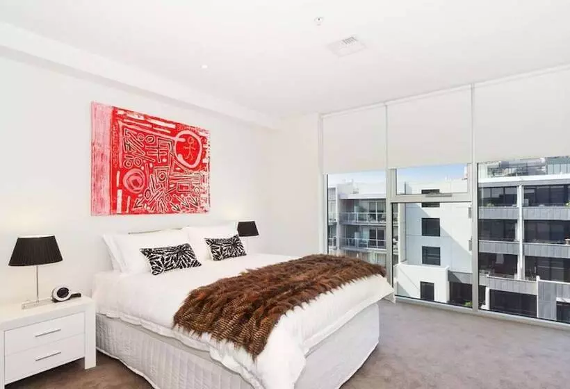 Penthouse With Bay Views