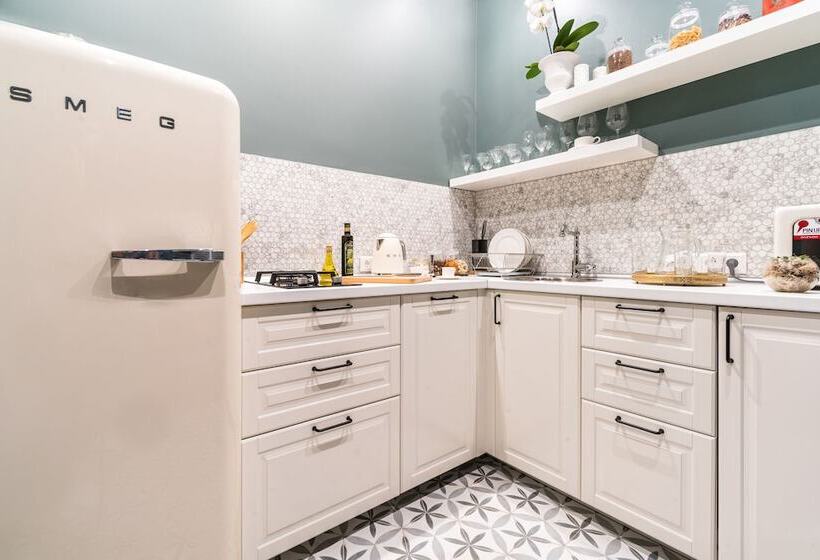 Rubinshteina 12 By Ginza Project