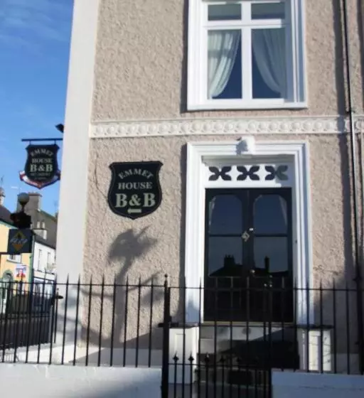 Bed and Breakfast Emmet House