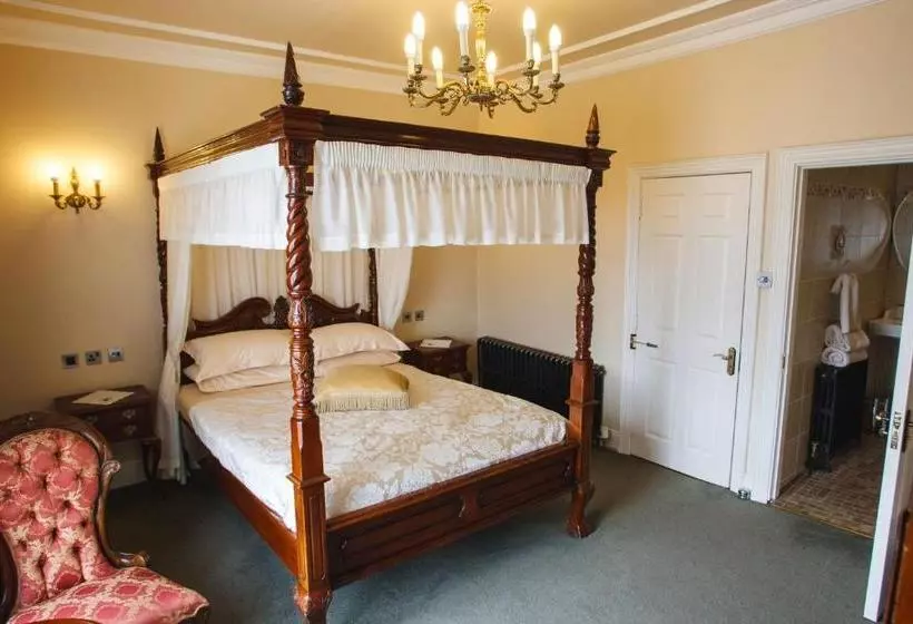 Bed and Breakfast Emmet House