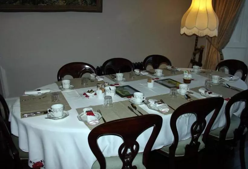 Bed and Breakfast Emmet House