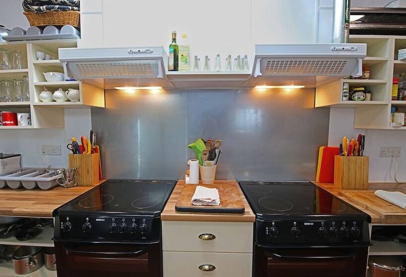 Ballyhoura Luxury Hostel