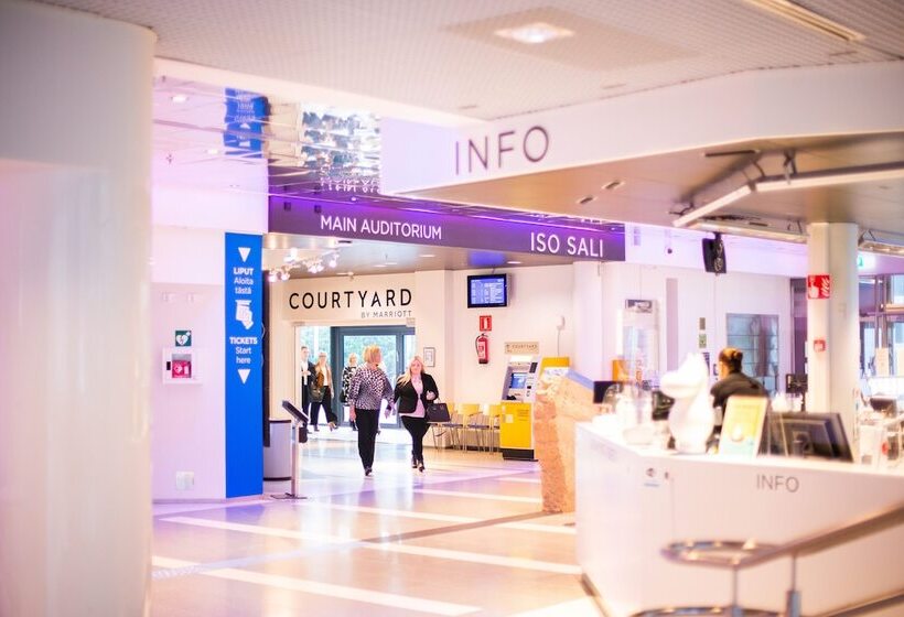 هتل Courtyard Tampere City