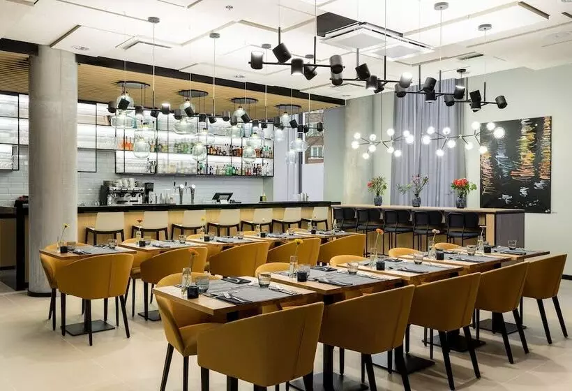 Hotelli Courtyard Tampere City