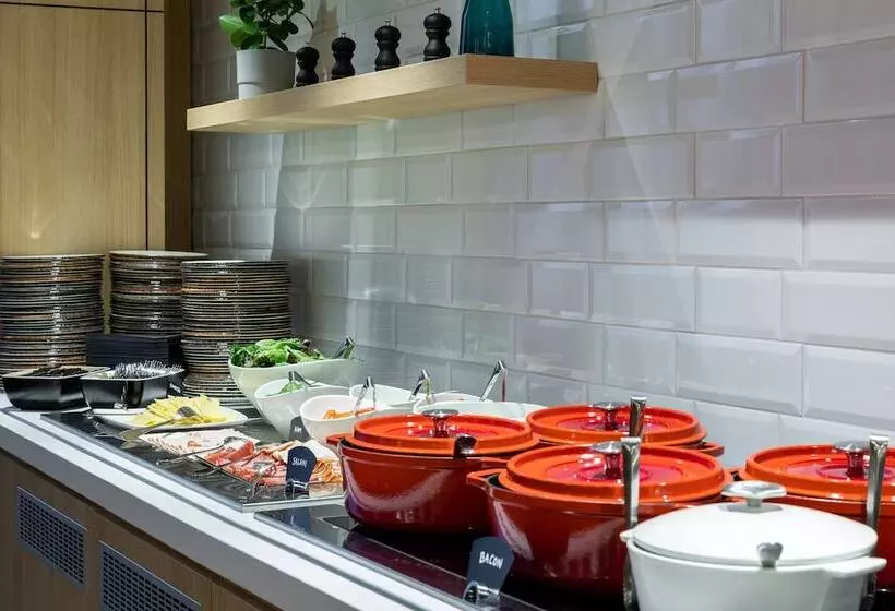 Hotelli Courtyard Tampere City