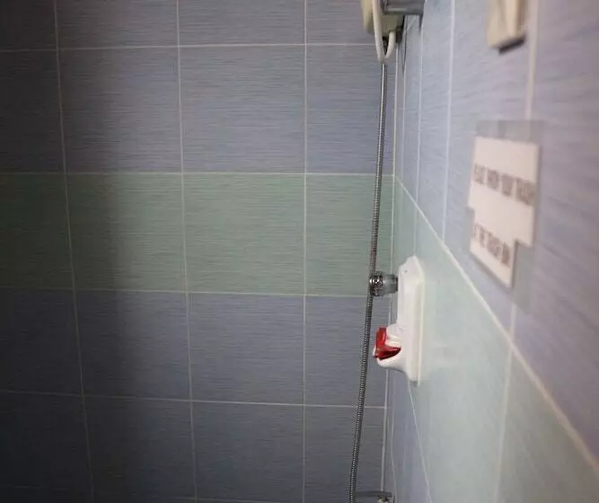 ホテル M.n. Boracay Lodge Inn