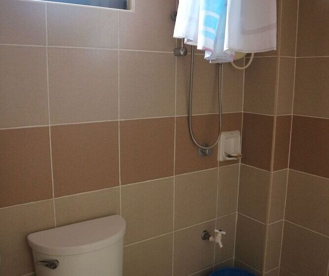 酒店 M.n. Boracay Lodge Inn