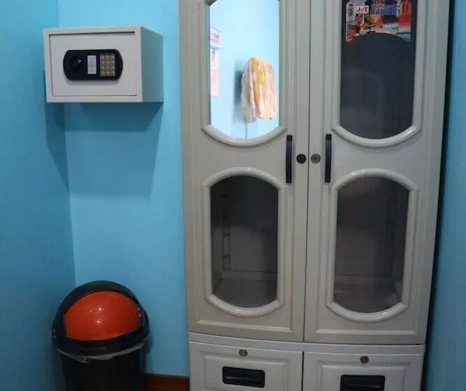 ホテル M.n. Boracay Lodge Inn