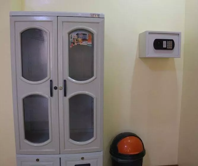 ホテル M.n. Boracay Lodge Inn