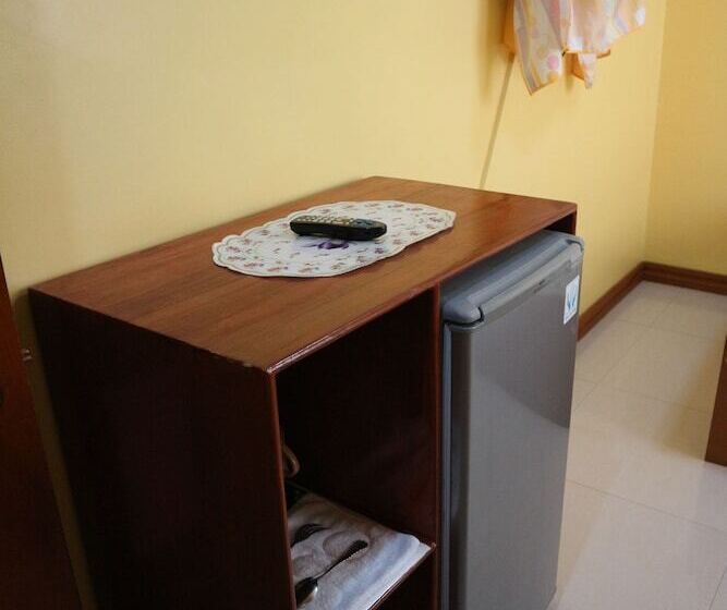 酒店 M.n. Boracay Lodge Inn