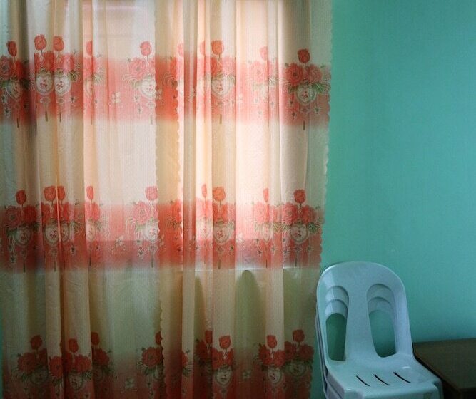 酒店 M.n. Boracay Lodge Inn