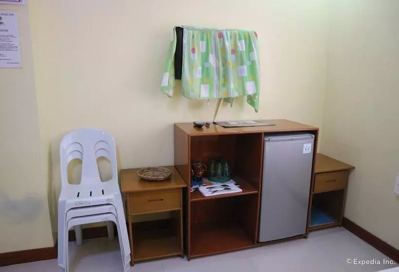 ホテル M.n. Boracay Lodge Inn