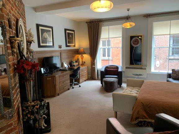 פנסיון The Merchant House