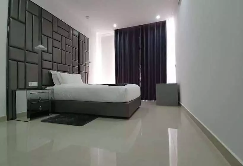 ホテル Indico Executivo