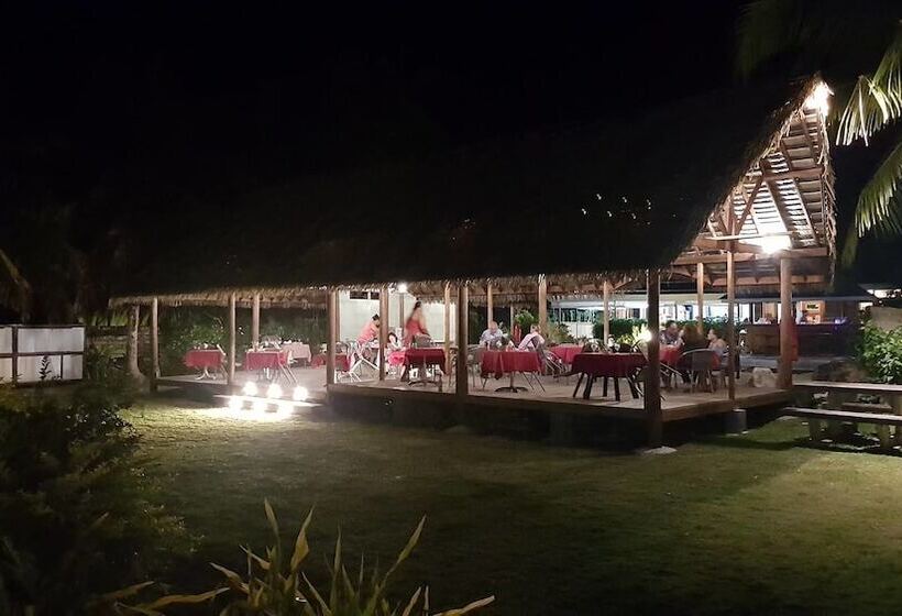 پانسیون Fare Maeva