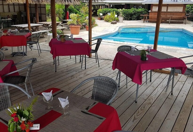 پانسیون Fare Maeva