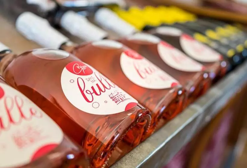 ベッドアンドブレックファースト Vignoble Château Piéguë   Winery