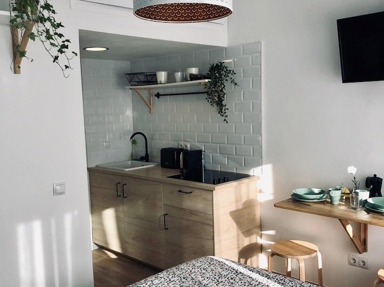 Blue Flamingo Apartment By Namaste Elite