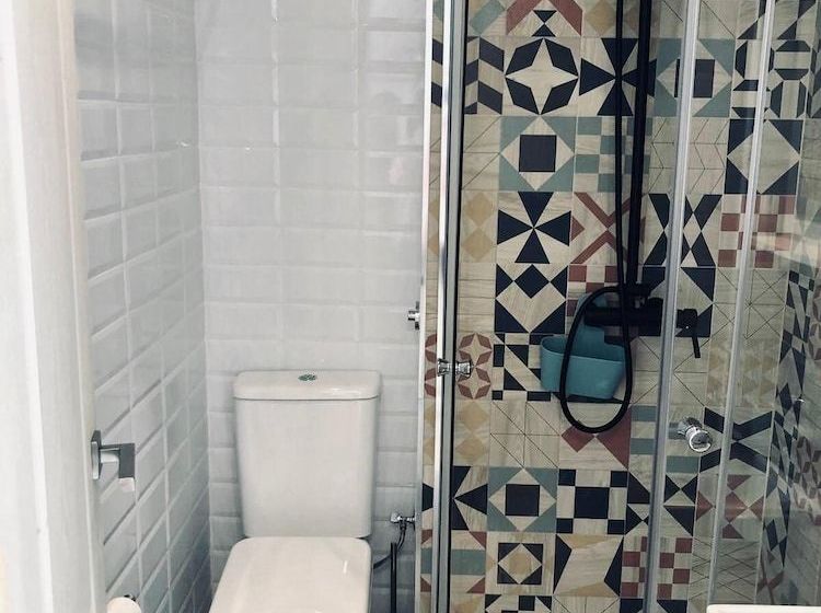 Blue Flamingo Apartment By Namaste Elite