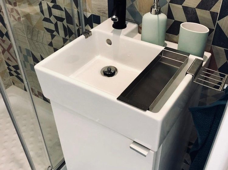 Blue Flamingo Apartment By Namaste Elite