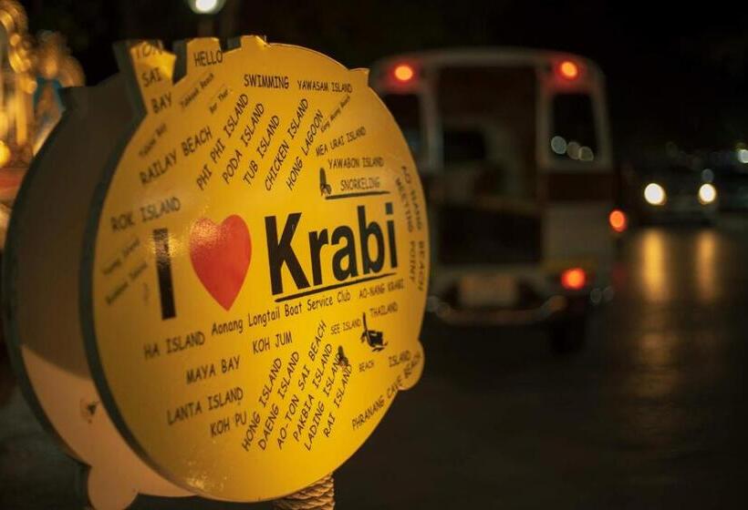 酒店 Ayodhaya Palace Beach Resort Sha Plus Certified