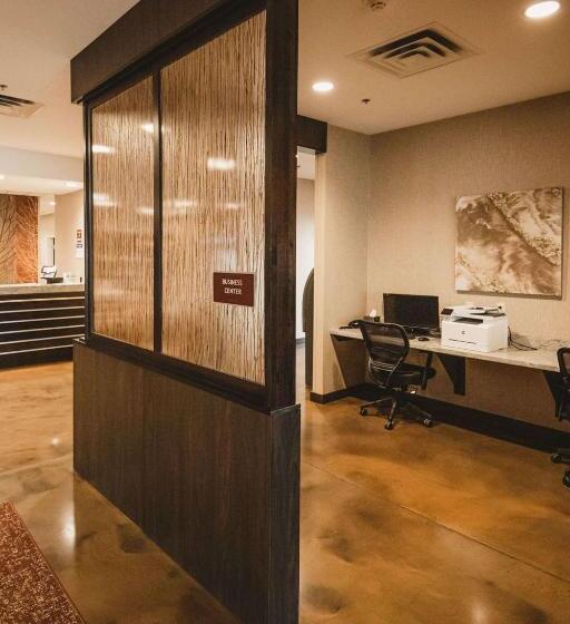 فندق Best Western Plus Lakeview