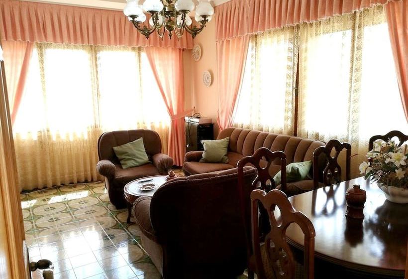 Charming House In Nois Lugo With Terrace And Garden