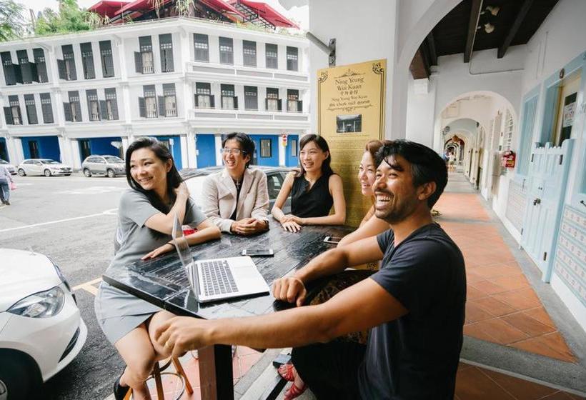 هاستل Draper Startup House For Entrepreneurs