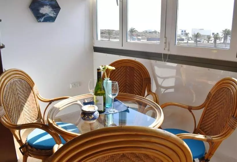 Apartamentos El Charcon