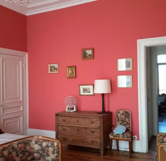 ベッドアンドブレックファースト La Belle Boulonnaise