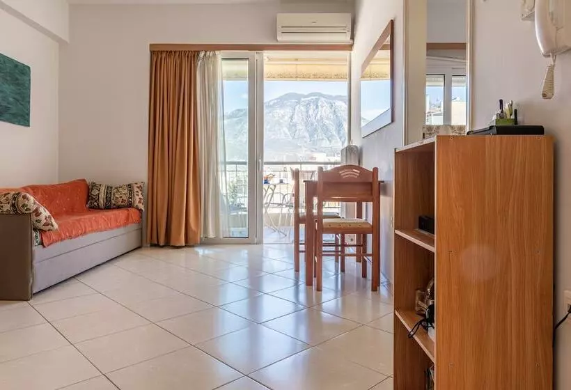 Comfy Beach Flat 10min City Center