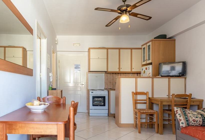 Comfy Beach Flat 10min City Center