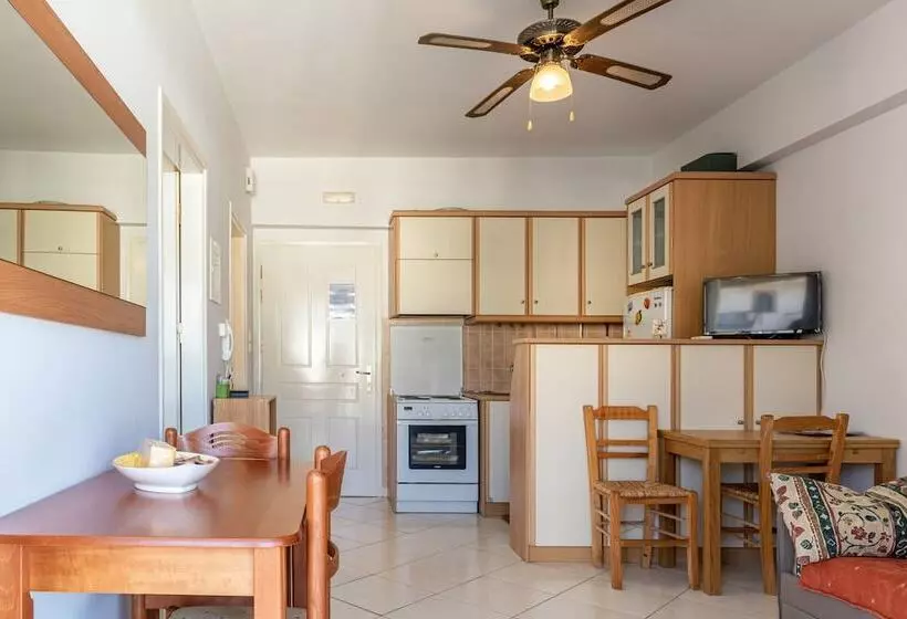 Comfy Beach Flat 10min City Center