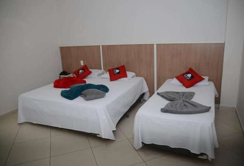 בית מלון כפרי Canaã Express