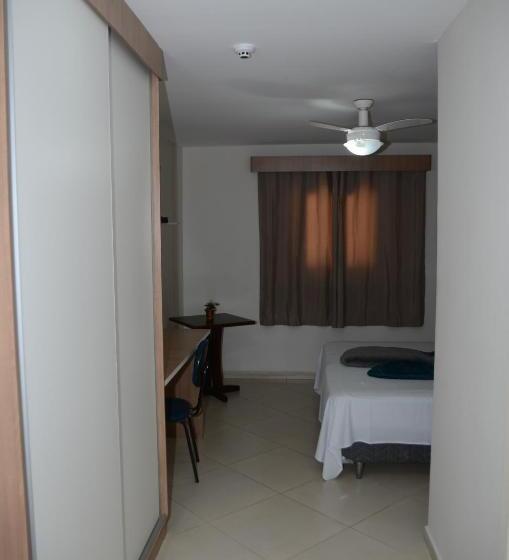 בית מלון כפרי Canaã Express