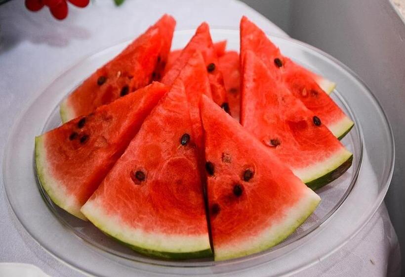 בית מלון כפרי Canaã Express