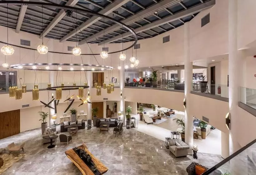 Elysian Luxury Hotel And Spa