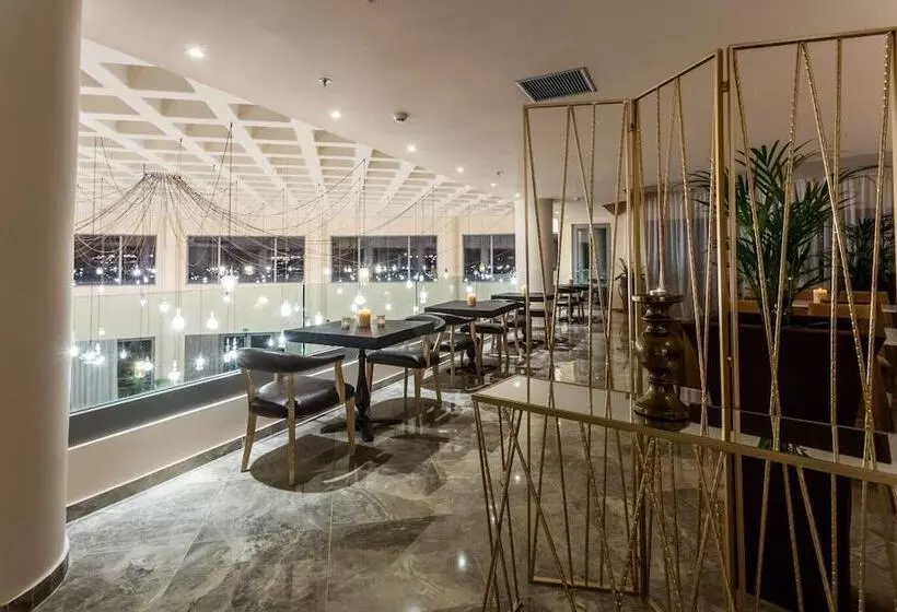 Elysian Luxury Hotel And Spa