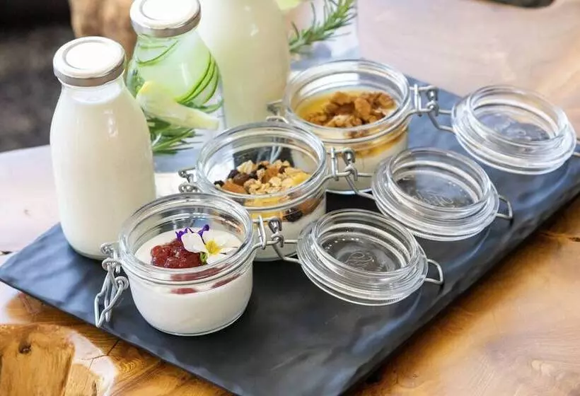 Elysian Luxury Hotel And Spa