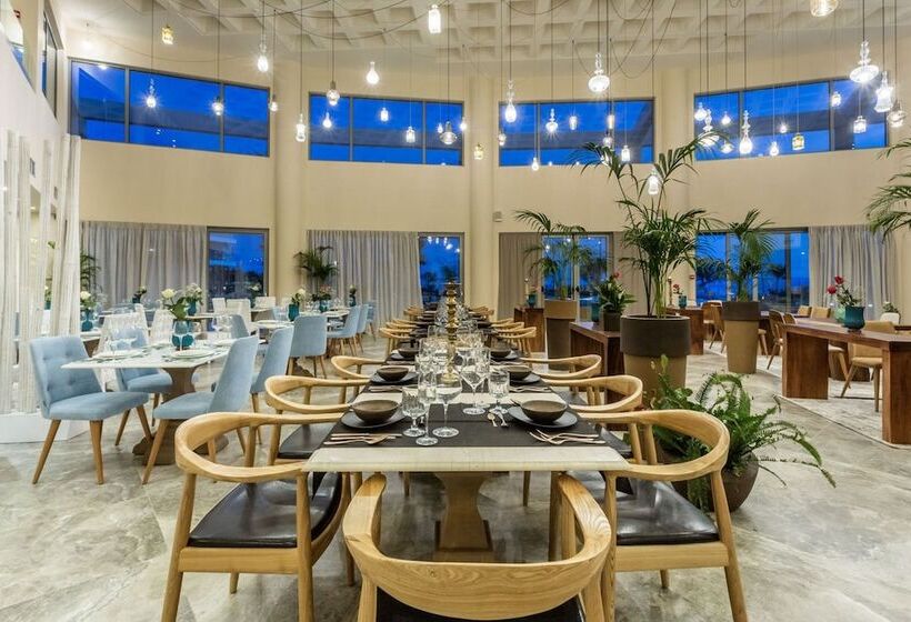 Elysian Luxury Hotel And Spa