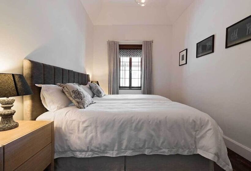 Jacobs Estate Cottage