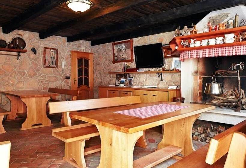 Pensjonat Apartments Villa Venera