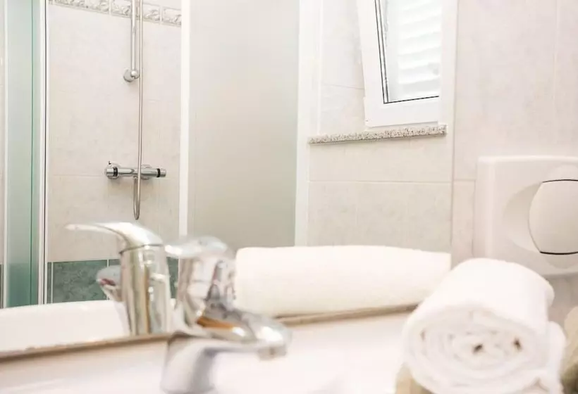 ペンション Apartments Villa Venera