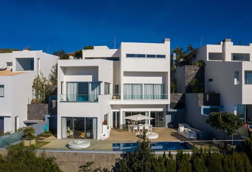 Villa Carlota By Holiday Rental Management