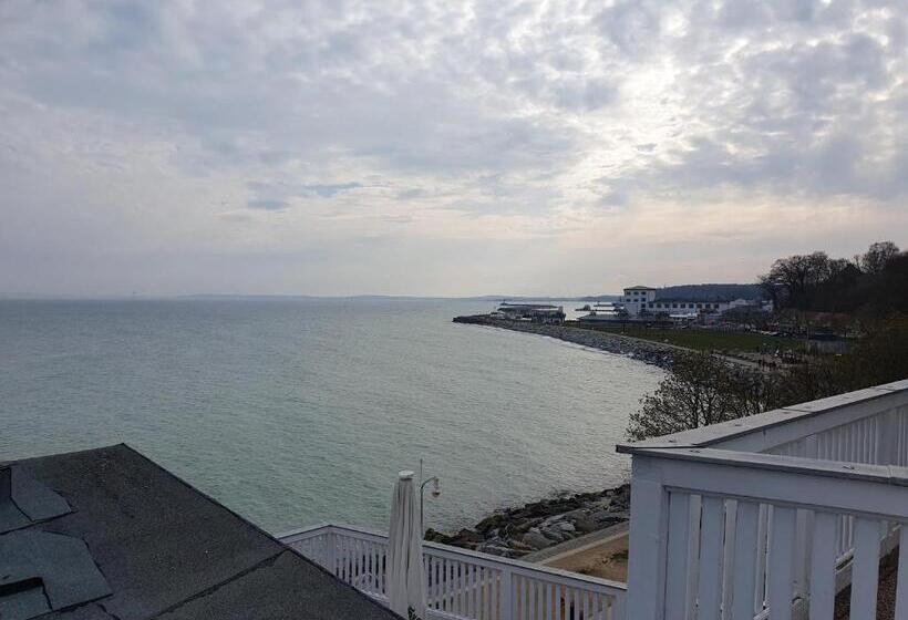 فندق Fährblick Pension Direkt Am Wasser