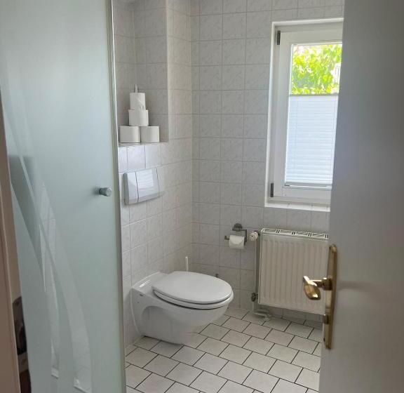 فندق Fährblick Pension Direkt Am Wasser