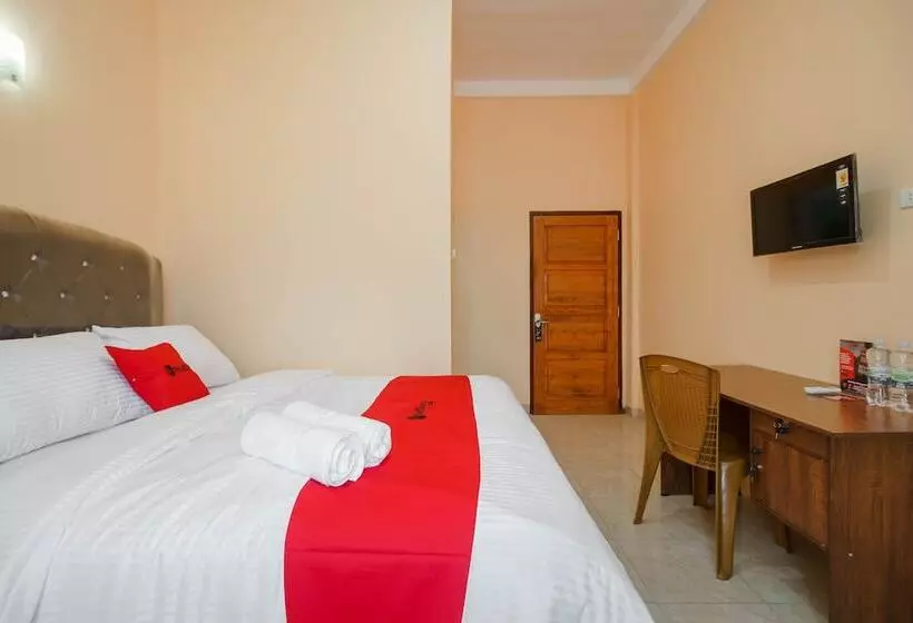 ペンション Reddoorz Syariah Near Palembang Square Mall 3