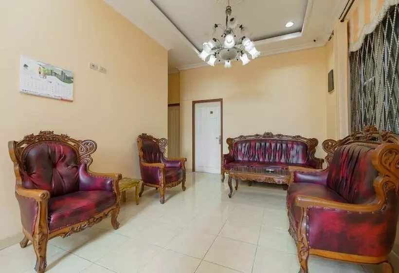 ペンション Reddoorz Syariah Near Palembang Square Mall 3